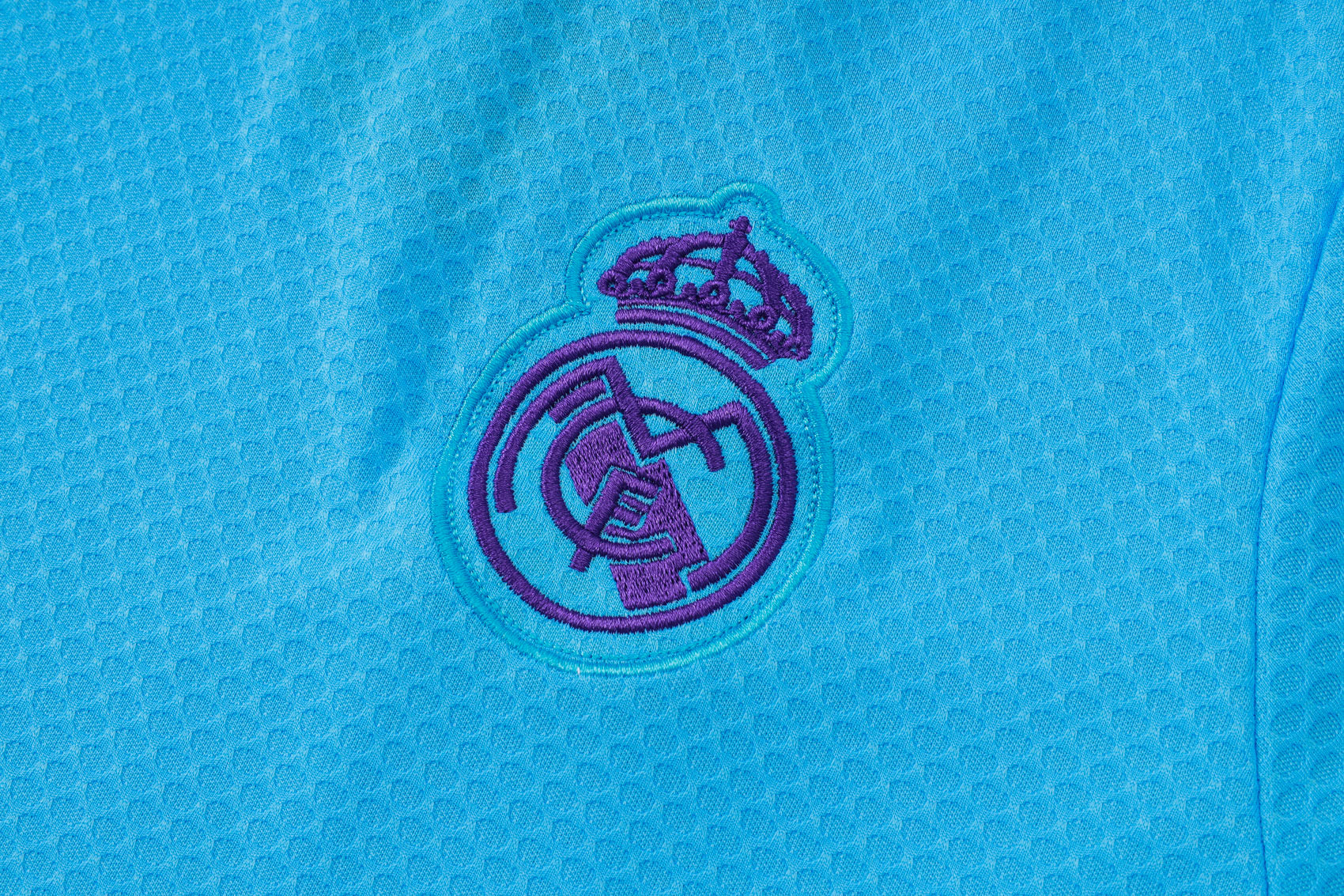 ENTRAÎNEMENT OFFICIEL REAL MADRID LIMITED EDITION