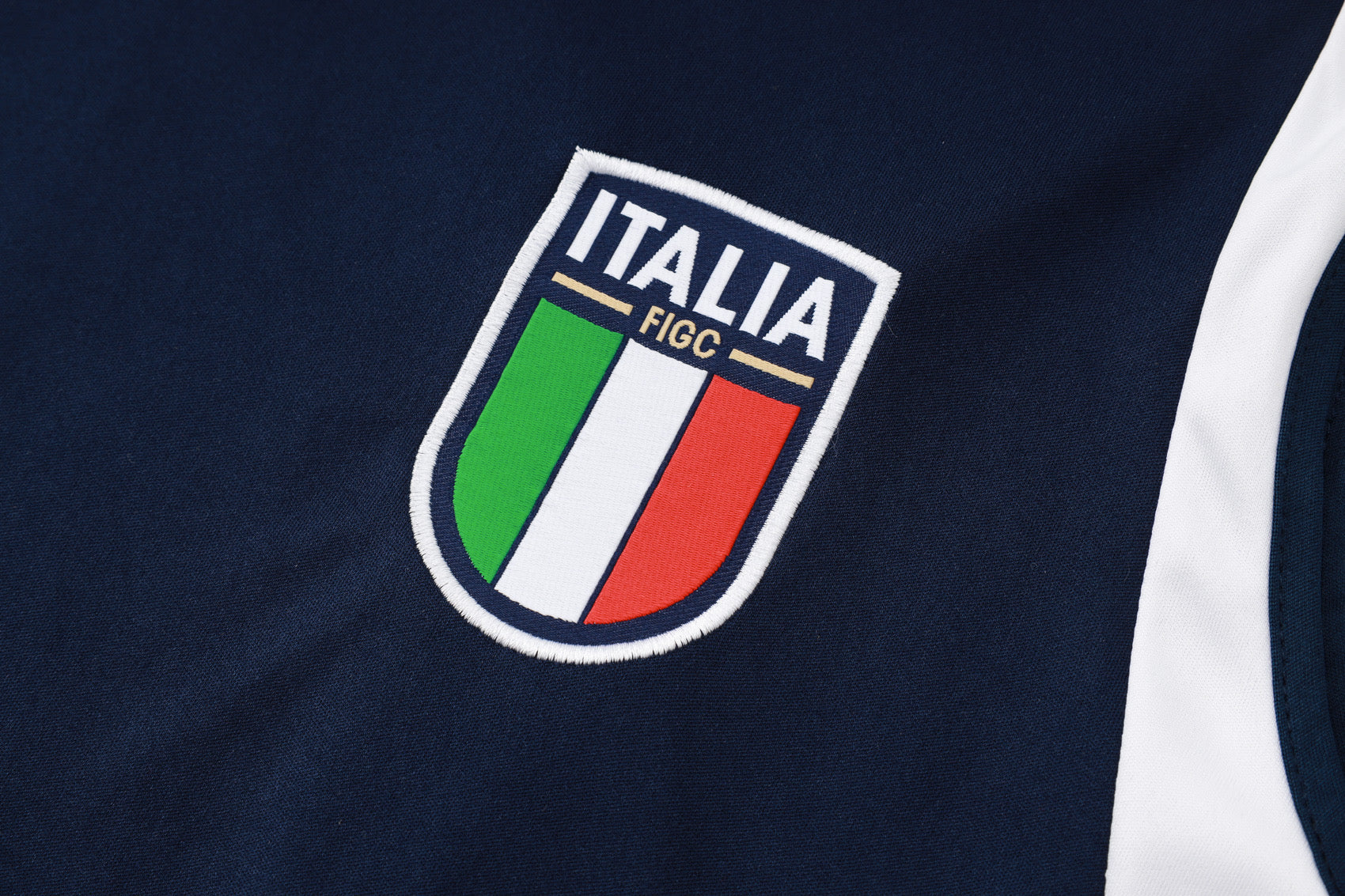 ENTRAÎNEMENT SANS MANCHES ITALIE OFFICIEL