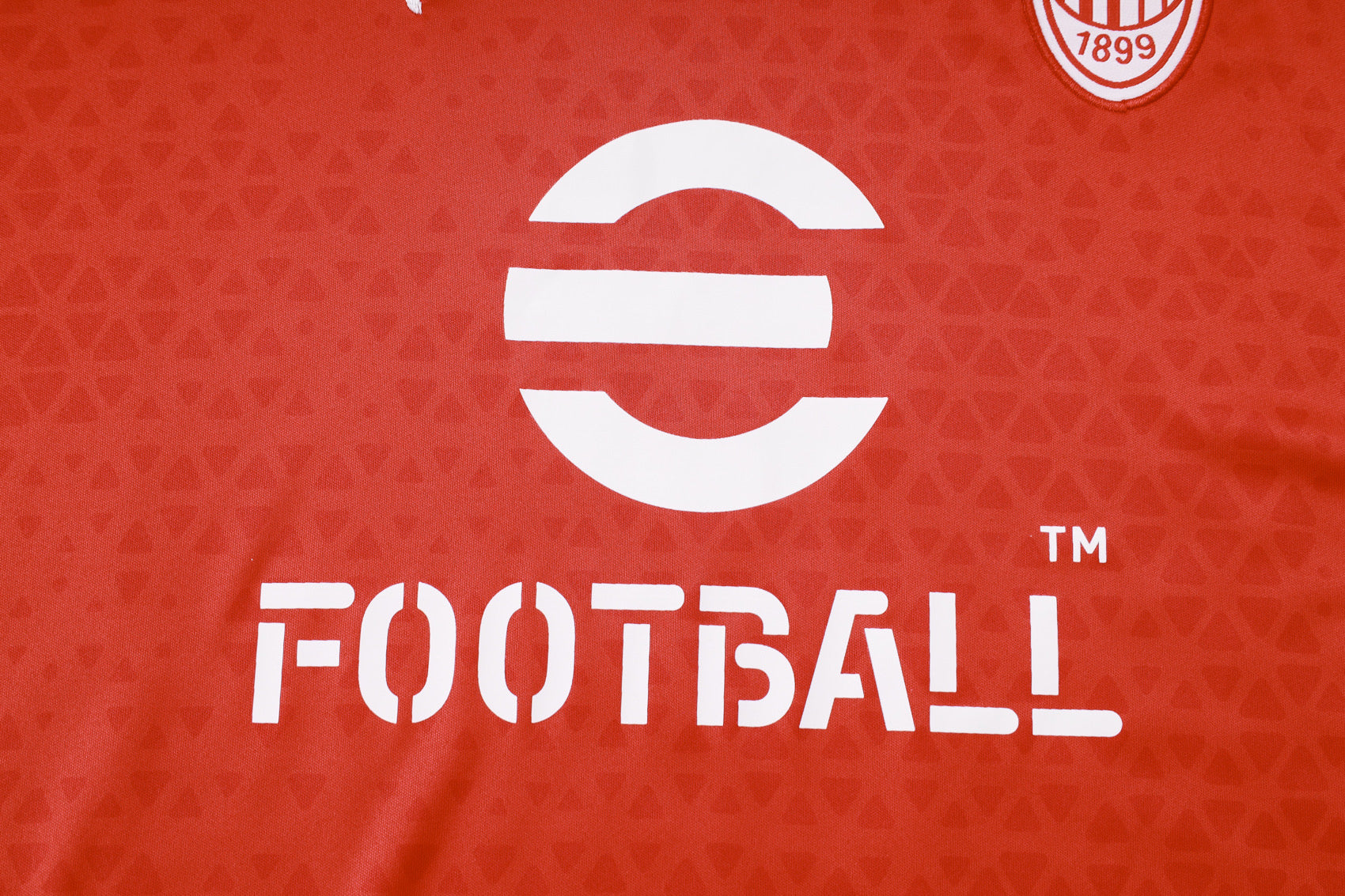 ENTRAÎNEMENT OFFICIEL AC MILAN