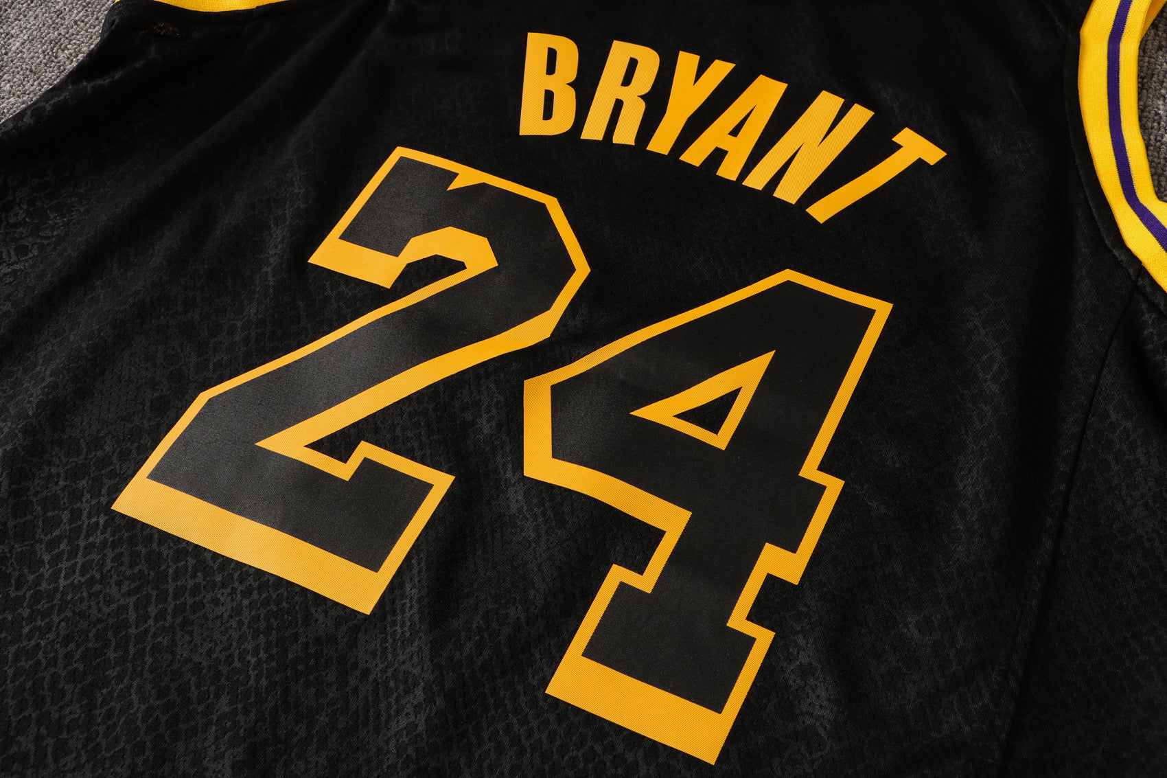 KOBE MAMBA MENTALITY LOS ANGELES LAKERS ÉDITION CITY AUTOMNE/HIVER 2023
