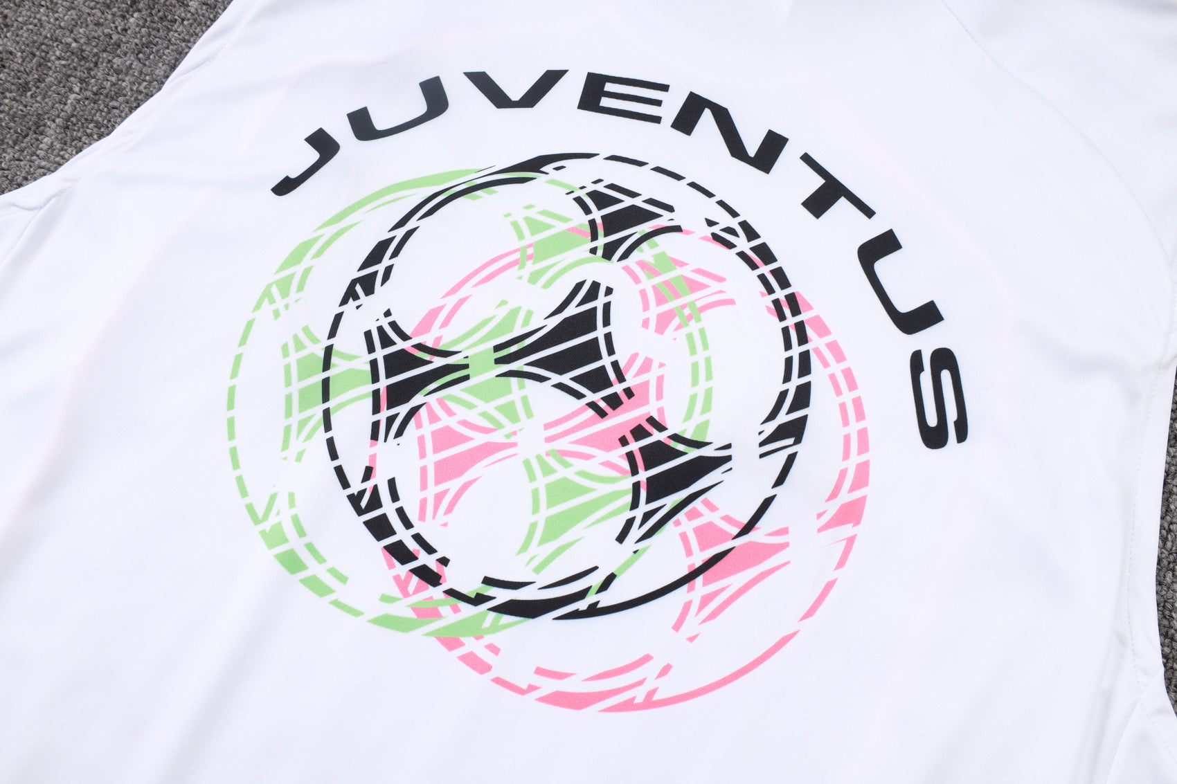 ENTRAINEMENT SANS MANCHES JUVENTUS OFFICIEL